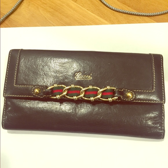 Authentic Gucci wallet